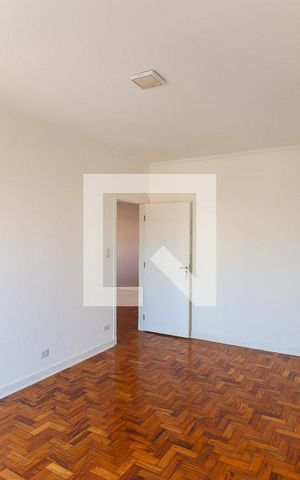 Casa para alugar com 350m², 5 quartos e 10 vagas Casa para alugar com 350m², 5 quartos e 10 vagasQuarto 1