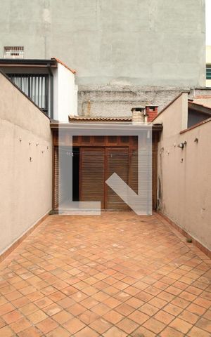 Casa para alugar com 200m², 3 quartos e 5 vagasQuintal/churrasqueira