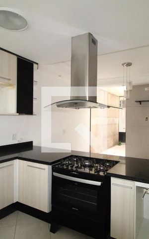 Casa para alugar com 200m², 3 quartos e 5 vagasCozinha