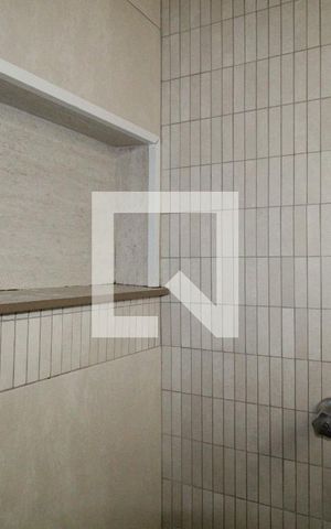 Casa para alugar com 200m², 3 quartos e 5 vagasBanheiro da Suíte 1