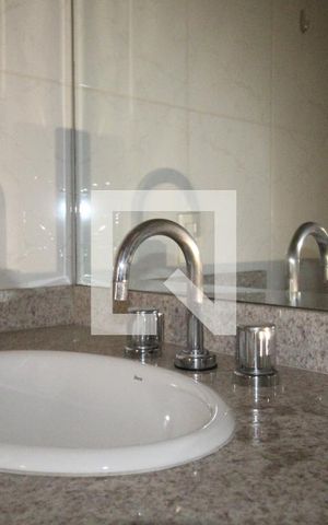 Casa para alugar com 200m², 3 quartos e 5 vagasBanheiro da Suíte 3