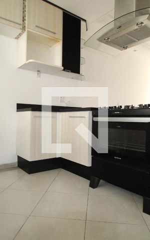 Casa para alugar com 200m², 3 quartos e 5 vagasCozinha