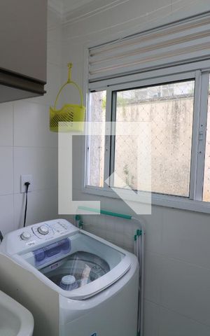 Apartamento para alugar com 46m², 2 quartos e 1 vagaÁrea de Serviço