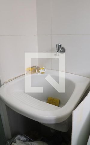 Apartamento para alugar com 46m², 2 quartos e 1 vagaÁrea de Serviço