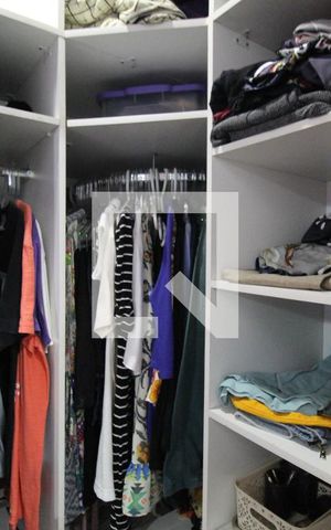 Casa à venda com 800m², 5 quartos e 3 vagasCloset da suíte 2