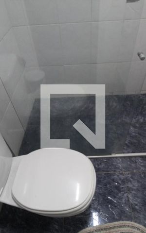 Casa à venda com 800m², 5 quartos e 3 vagasBanheiro da suíte 1