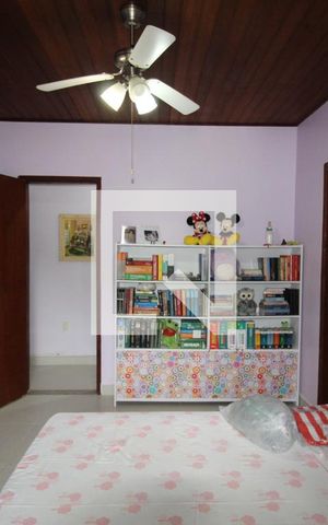 Casa à venda com 800m², 5 quartos e 3 vagasSuíte 2