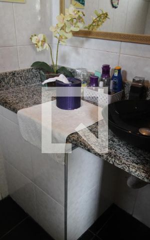 Casa à venda com 800m², 5 quartos e 3 vagasLavabo