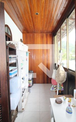 Casa à venda com 800m², 5 quartos e 3 vagasSuíte 2