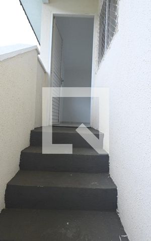 Casa de condomínio à venda com 42m², 2 quartos e 1 vaga Casa de condomínio à venda com 42m², 2 quartos e 1 vagaCorredor