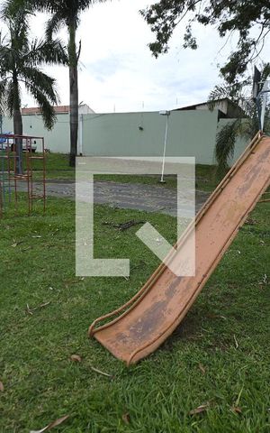 Casa de condomínio à venda com 42m², 2 quartos e 1 vaga Casa de condomínio à venda com 42m², 2 quartos e 1 vagaÁrea comum