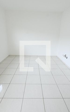 Casa de condomínio à venda com 42m², 2 quartos e 1 vaga Casa de condomínio à venda com 42m², 2 quartos e 1 vagaSala