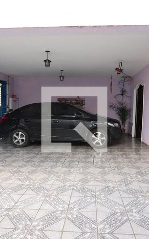 Casa à venda com 200m², 3 quartos e 2 vagasGaragem
