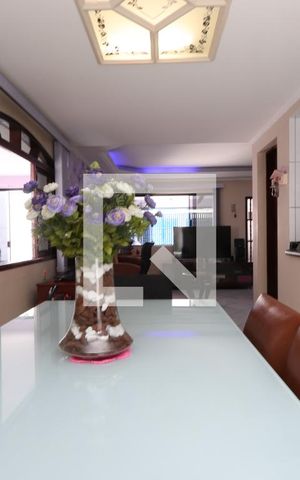 Casa à venda com 200m², 3 quartos e 2 vagasSala de Jantar