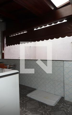 Casa à venda com 200m², 3 quartos e 2 vagasSalão