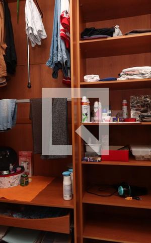 Casa à venda com 200m², 3 quartos e 2 vagasCloset