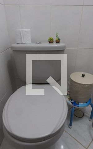 Casa à venda com 200m², 3 quartos e 2 vagasLavabo