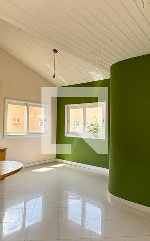 Casa de condomínio à venda com 600m², 4 quartos e 6 vagasEscritório