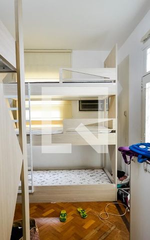 Casa à venda com 400m², 10 quartos e 8 vagas Casa à venda com 400m², 10 quartos e 8 vagasQuarto 2