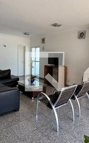 Apartamento para alugar com 36m², 1 quarto e 1 vaga Apartamento para alugar com 36m², 1 quarto e 1 vagaHall