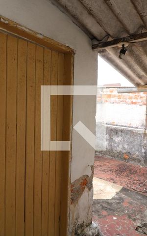 Casa à venda com 80m², 3 quartos e 2 vagasÁrea de Serviço