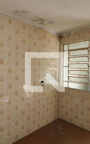Casa à venda com 80m², 3 quartos e 2 vagasCopa