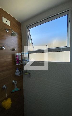 Apartamento à venda com 50m², 2 quartos e 1 vaga Apartamento à venda com 50m², 2 quartos e 1 vagaBanheiro