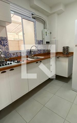 Apartamento à venda com 50m², 2 quartos e 1 vaga Apartamento à venda com 50m², 2 quartos e 1 vagaCozinha
