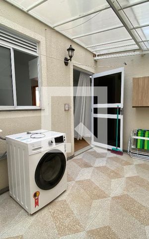 Apartamento à venda com 50m², 2 quartos e 1 vaga Apartamento à venda com 50m², 2 quartos e 1 vagaÁrea de Serviço