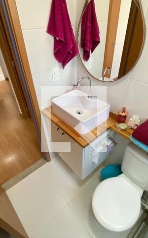 Apartamento à venda com 50m², 2 quartos e 1 vaga Apartamento à venda com 50m², 2 quartos e 1 vagaBanheiro