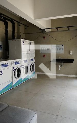 Apartamento para alugar com 40m², 2 quartos e sem vagaÁrea comum - Lavanderia