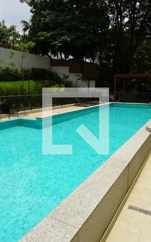 Apartamento para alugar com 40m², 2 quartos e sem vagaÁrea comum - Piscina