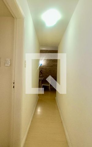 Apartamento para alugar com 90m², 2 quartos e sem vagaCorredor 