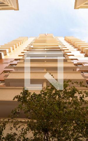 Studio à venda com 50m², 1 quarto e 1 vaga Studio à venda com 50m², 1 quarto e 1 vagaFachada