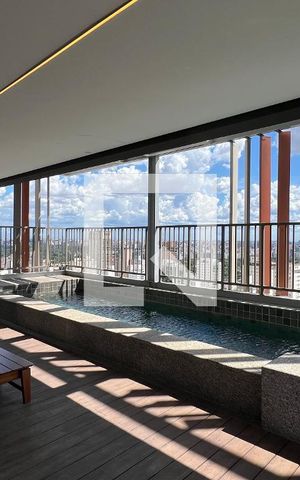 Studio à venda com 24m², 1 quarto e sem vaga Studio à venda com 24m², 1 quarto e sem vagaPiscina