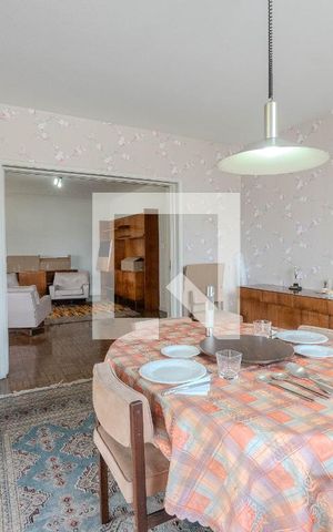 Apartamento para alugar com 320m², 5 quartos e 2 vagas Apartamento para alugar com 320m², 5 quartos e 2 vagasSala