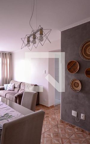 Apartamento à venda com 75m², 2 quartos e 1 vaga Apartamento à venda com 75m², 2 quartos e 1 vagaSala