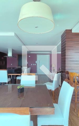 Apartamento à venda com 75m², 2 quartos e 1 vaga Apartamento à venda com 75m², 2 quartos e 1 vagaÁrea comum - Salão de festas