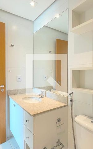 Apartamento à venda com 75m², 2 quartos e 1 vaga Apartamento à venda com 75m², 2 quartos e 1 vagaBanheiro da Suíte