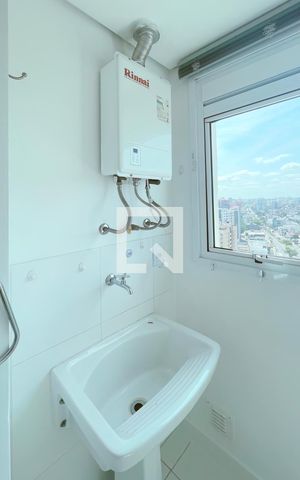 Apartamento à venda com 75m², 2 quartos e 1 vaga Apartamento à venda com 75m², 2 quartos e 1 vagaCozinha