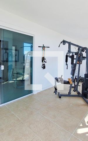 Casa à venda com 300m², 3 quartos e 4 vagas Casa à venda com 300m², 3 quartos e 4 vagasAcademia
