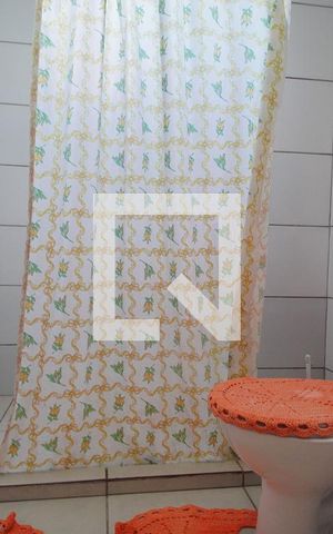 Apartamento à venda com 52m², 2 quartos e 1 vaga Apartamento à venda com 52m², 2 quartos e 1 vagaBanheiro