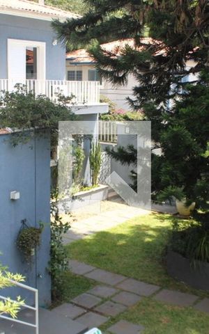 Casa à venda com 330m², 3 quartos e 4 vagasÁrea comum