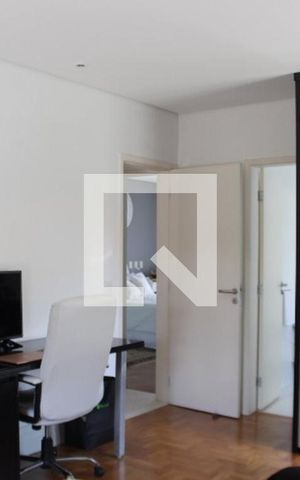 Casa à venda com 330m², 3 quartos e 4 vagasQuarto 2
