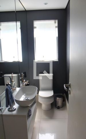 Casa à venda com 330m², 3 quartos e 4 vagasLavabo