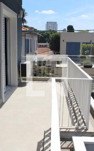 Casa à venda com 330m², 3 quartos e 4 vagasSacada