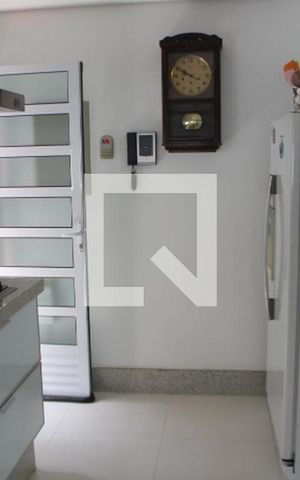 Casa à venda com 330m², 3 quartos e 4 vagasCozinha