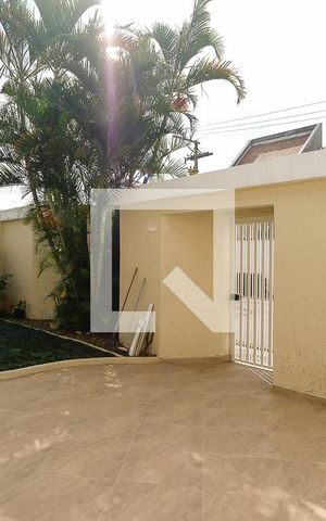 Casa à venda com 400m², 5 quartos e 6 vagasGaragem