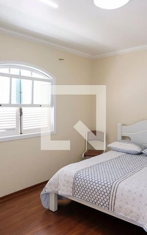 Casa à venda com 400m², 5 quartos e 6 vagasSuíte 1