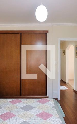 Casa à venda com 400m², 5 quartos e 6 vagasSuíte 2